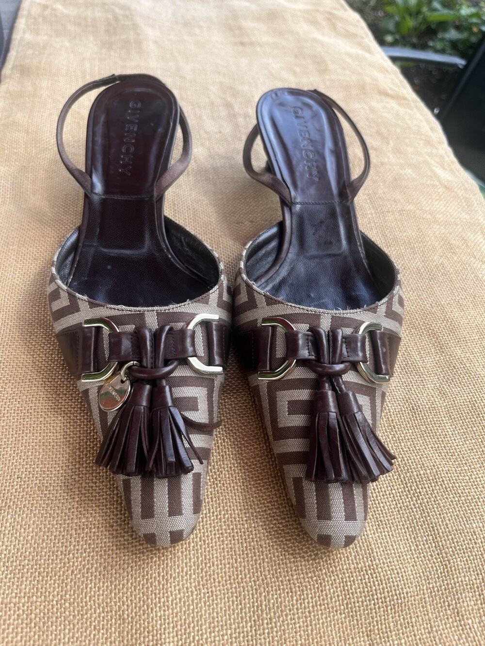 Givenchy Kitten Heel Sling Back Pump Mule Beige Brown sz. 8.5